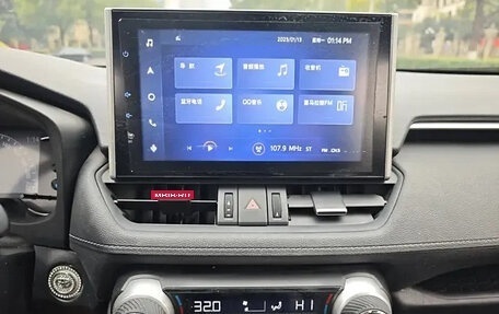 Toyota RAV4, 2022 год, 2 400 065 рублей, 5 фотография