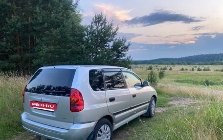 Mitsubishi Space Star I рестайлинг, 2004 год, 350 000 рублей, 3 фотография