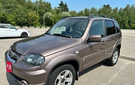Chevrolet Niva I рестайлинг, 2019 год, 850 000 рублей, 5 фотография