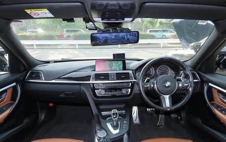 BMW 3 серия, 2019 год, 1 500 666 рублей, 2 фотография