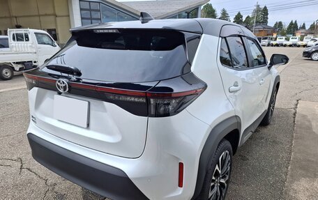 Toyota Yaris Cross, 2022 год, 1 355 000 рублей, 8 фотография
