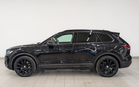 Volkswagen Touareg III, 2019 год, 4 170 000 рублей, 8 фотография