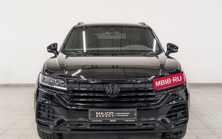 Volkswagen Touareg III, 2019 год, 4 170 000 рублей, 2 фотография
