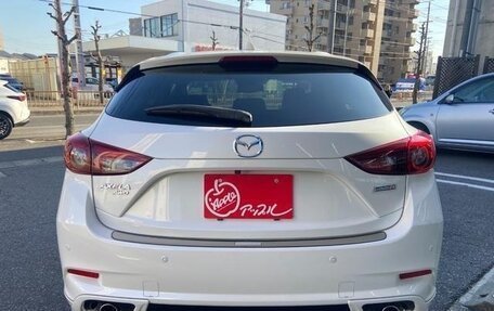 Mazda Axela, 2016 год, 850 001 рублей, 3 фотография
