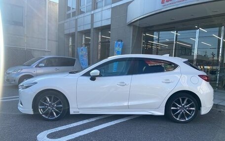 Mazda Axela, 2016 год, 850 001 рублей, 2 фотография