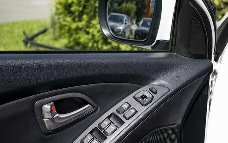 Hyundai ix35 I рестайлинг, 2013 год, 1 075 000 рублей, 16 фотография