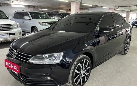 Volkswagen Jetta VI, 2015 год, 1 199 000 рублей, 2 фотография