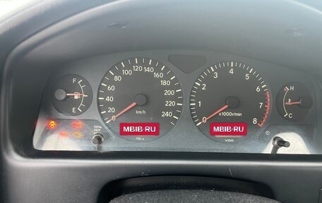 Toyota Avensis III рестайлинг, 2001 год, 290 000 рублей, 6 фотография