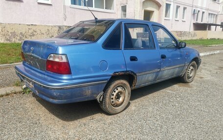 Daewoo Nexia I рестайлинг, 2007 год, 25 000 рублей, 3 фотография