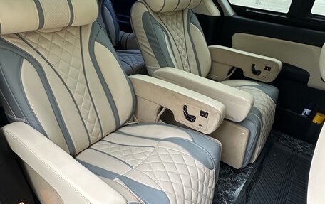 Hyundai Grand Starex Grand Starex I рестайлинг 2, 2018 год, 3 550 000 рублей, 14 фотография