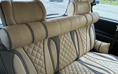 Hyundai Grand Starex Grand Starex I рестайлинг 2, 2018 год, 3 550 000 рублей, 15 фотография