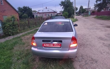 Hyundai Accent II, 2004 год, 350 000 рублей, 3 фотография