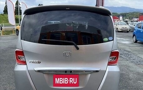 Honda Freed I, 2016 год, 771 000 рублей, 7 фотография