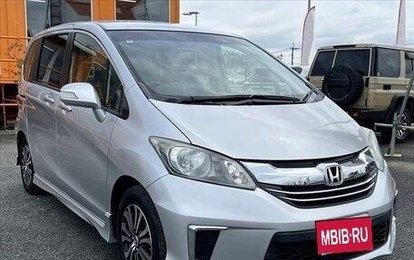 Honda Freed I, 2016 год, 771 000 рублей, 3 фотография