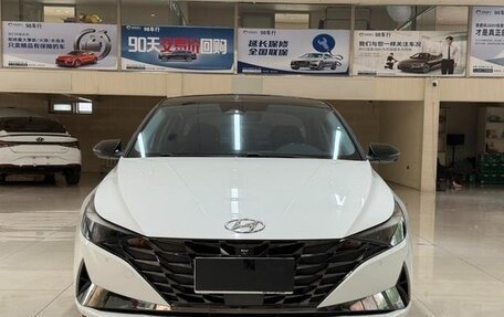 Hyundai Elantra, 2022 год, 1 536 000 рублей, 2 фотография