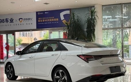Hyundai Elantra, 2022 год, 1 536 000 рублей, 6 фотография