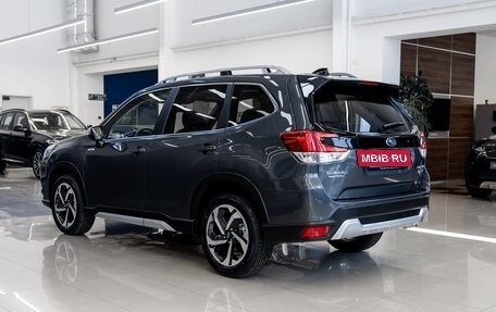 Subaru Forester, 2024 год, 4 990 000 рублей, 8 фотография