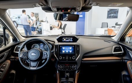 Subaru Forester, 2024 год, 4 990 000 рублей, 18 фотография