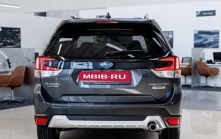 Subaru Forester, 2024 год, 4 990 000 рублей, 9 фотография