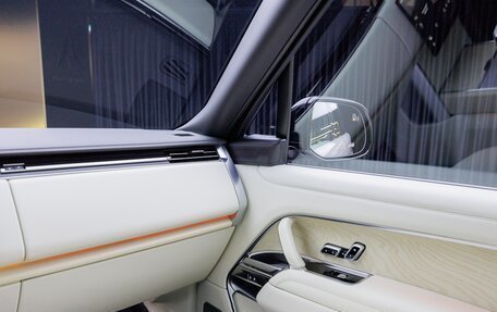 Land Rover Range Rover IV рестайлинг, 2025 год, 32 370 000 рублей, 19 фотография