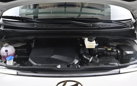 Hyundai Staria, 2021 год, 3 600 000 рублей, 20 фотография