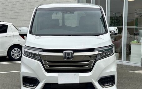 Honda Stepwgn IV, 2021 год, 2 137 000 рублей, 2 фотография