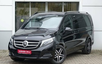 Mercedes-Benz V-Класс, 2019 год, 4 990 000 рублей, 1 фотография