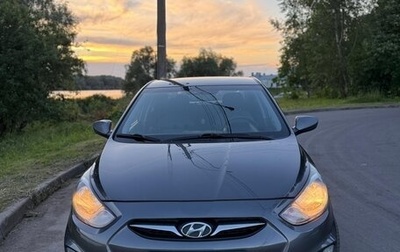 Hyundai Solaris II рестайлинг, 2013 год, 815 000 рублей, 1 фотография