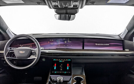 Cadillac Escalade V, 2024 год, 22 600 000 рублей, 9 фотография