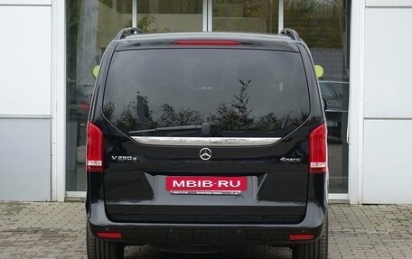 Mercedes-Benz V-Класс, 2019 год, 4 990 000 рублей, 5 фотография