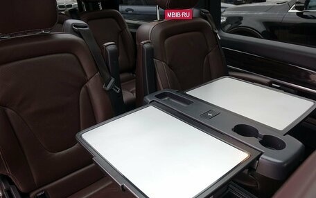 Mercedes-Benz V-Класс, 2019 год, 4 990 000 рублей, 29 фотография