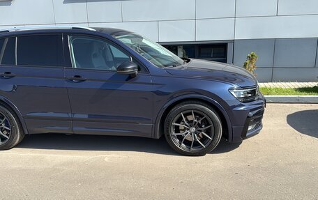 Volkswagen Tiguan II, 2017 год, 3 400 000 рублей, 2 фотография
