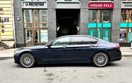 BMW 7 серия, 2017 год, 3 790 000 рублей, 2 фотография