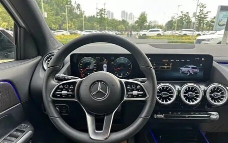 Mercedes-Benz GLA, 2022 год, 2 700 000 рублей, 9 фотография