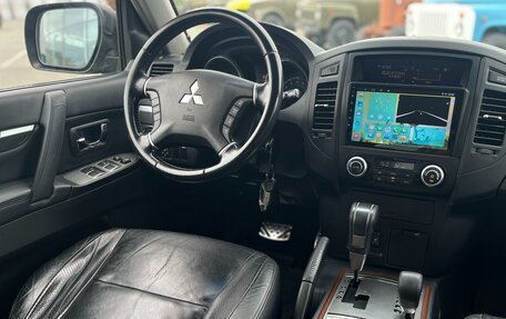 Mitsubishi Pajero IV, 2007 год, 1 880 000 рублей, 16 фотография