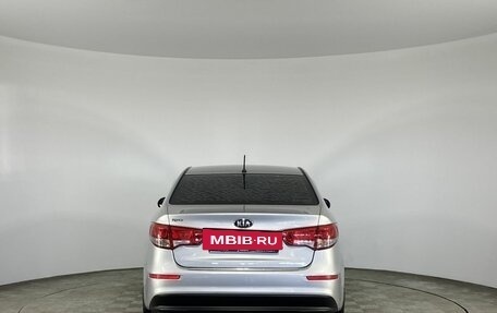 KIA Rio III рестайлинг, 2016 год, 1 098 000 рублей, 7 фотография