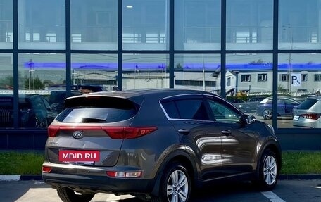 KIA Sportage IV рестайлинг, 2018 год, 1 899 000 рублей, 5 фотография