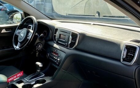 KIA Sportage IV рестайлинг, 2018 год, 1 899 000 рублей, 27 фотография