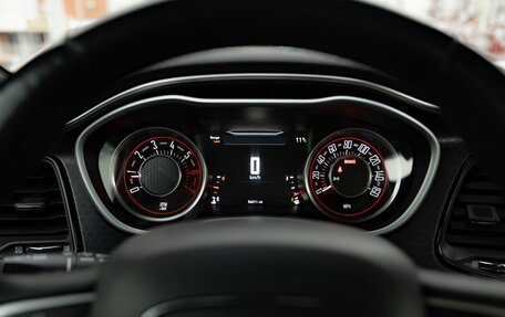 Dodge Challenger III рестайлинг 2, 2016 год, 4 850 000 рублей, 15 фотография