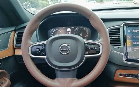 Volvo XC90 II рестайлинг, 2022 год, 4 257 000 рублей, 11 фотография