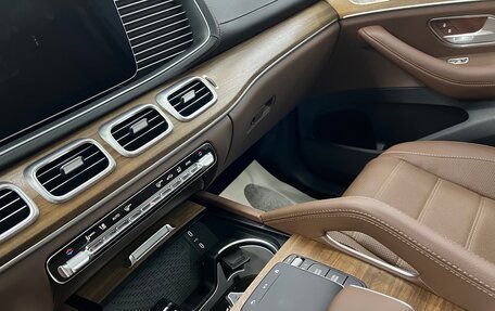 Mercedes-Benz GLS, 2024 год, 14 500 000 рублей, 13 фотография