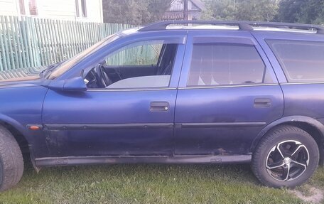Opel Vectra B рестайлинг, 1997 год, 210 000 рублей, 2 фотография