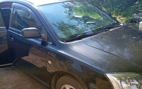 Toyota Avensis III рестайлинг, 2004 год, 600 000 рублей, 4 фотография