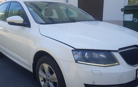 Skoda Octavia, 2015 год, 1 550 000 рублей, 13 фотография