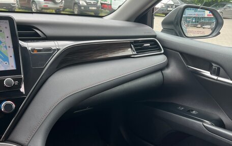 Toyota Camry, 2019 год, 2 750 000 рублей, 11 фотография