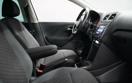 Volkswagen Polo VI (EU Market), 2018 год, 1 290 000 рублей, 12 фотография