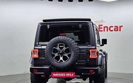 Jeep Wrangler, 2022 год, 3 830 000 рублей, 5 фотография