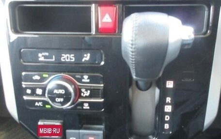 Toyota Roomy I, 2022 год, 972 000 рублей, 7 фотография