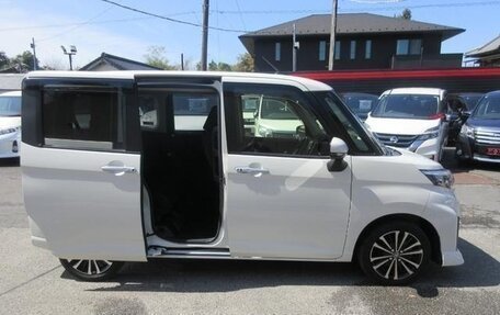 Toyota Roomy I, 2022 год, 972 000 рублей, 13 фотография