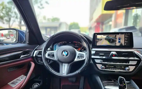BMW 5 серия, 2021 год, 3 120 000 рублей, 10 фотография